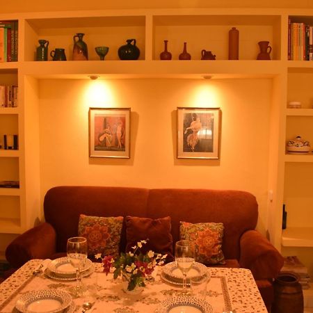 Duplex Donkey Parking Apartment Севиля Екстериор снимка